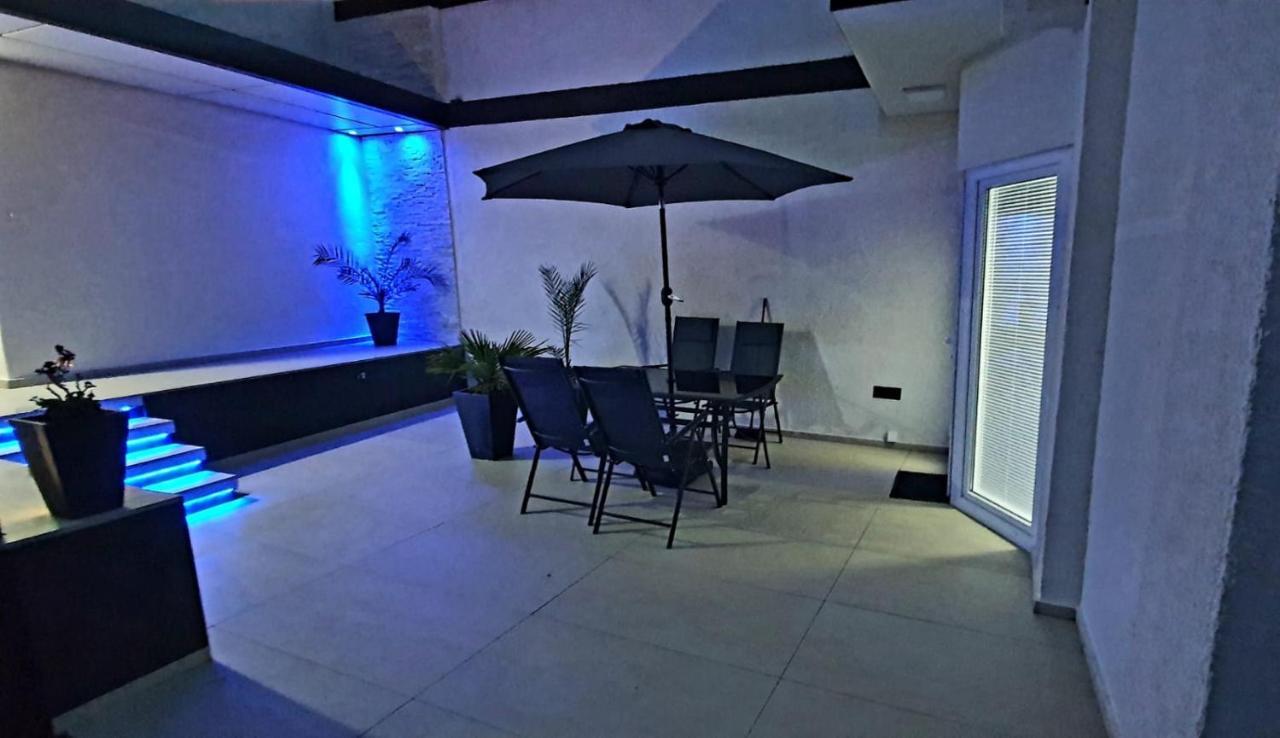 Penthouse Jacuzzi & Pool Apartmants Opatija Exteriör bild