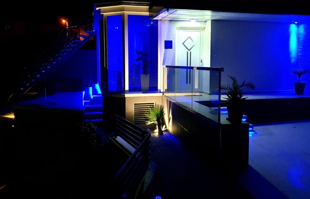 Penthouse Jacuzzi & Pool Apartmants Opatija Exteriör bild
