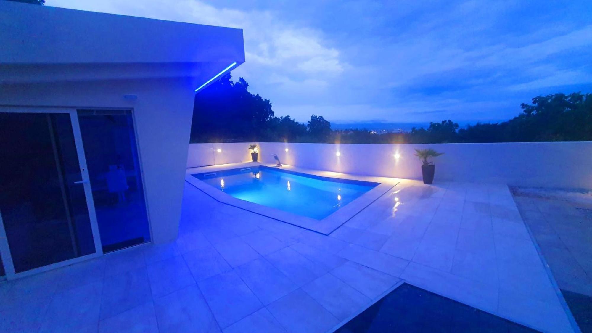 Penthouse Jacuzzi & Pool Apartmants Opatija Exteriör bild