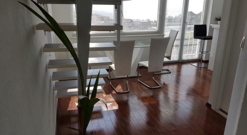 Penthouse Jacuzzi & Pool Apartmants Opatija Exteriör bild
